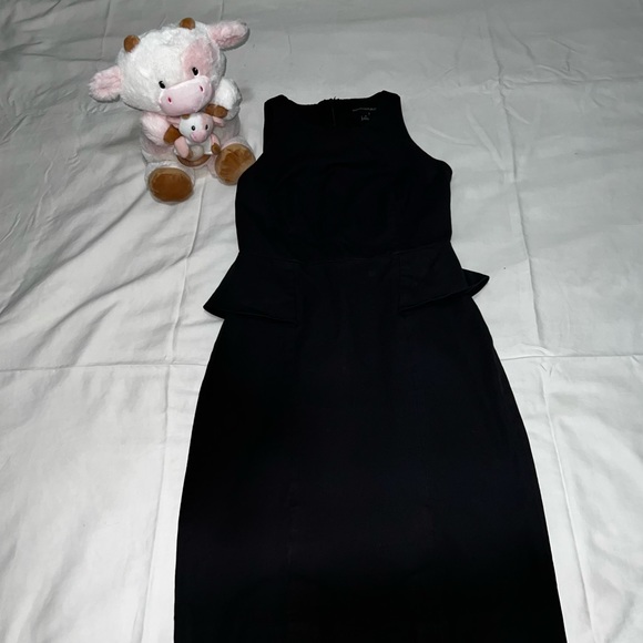 Banana Republic Dresses & Skirts - BANANA REPUBLIC BLACK CASUAL DRESS